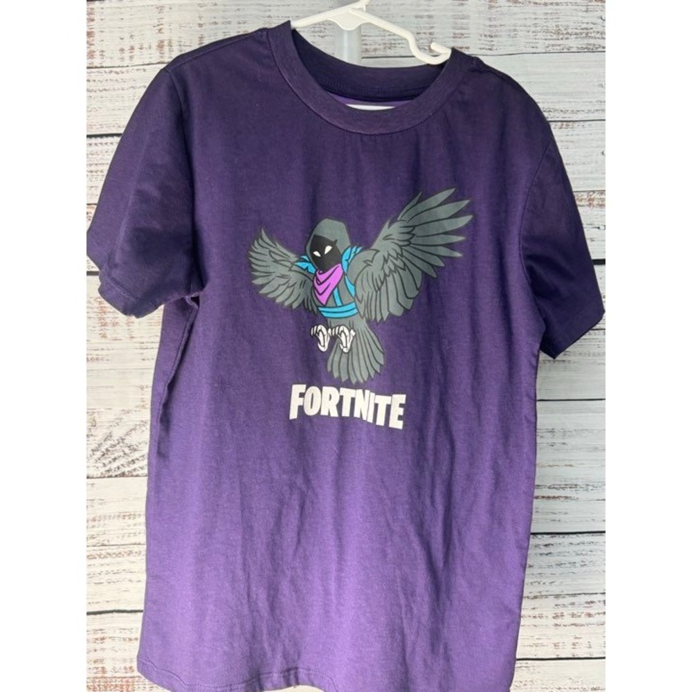 Fortnite T Shirt Kids Medium Purple Raven Graphic‎ Tee Epic Games